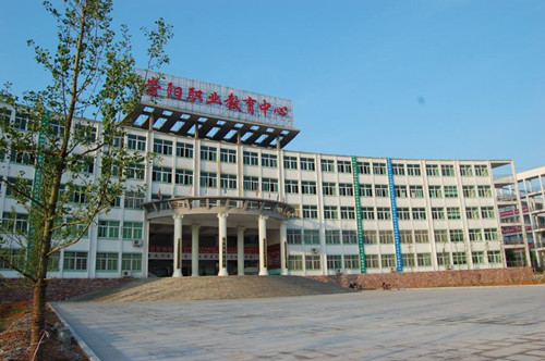 舞蹈地膠工程案例之湖北崇陽(yáng)職業(yè)技術(shù)學(xué)院