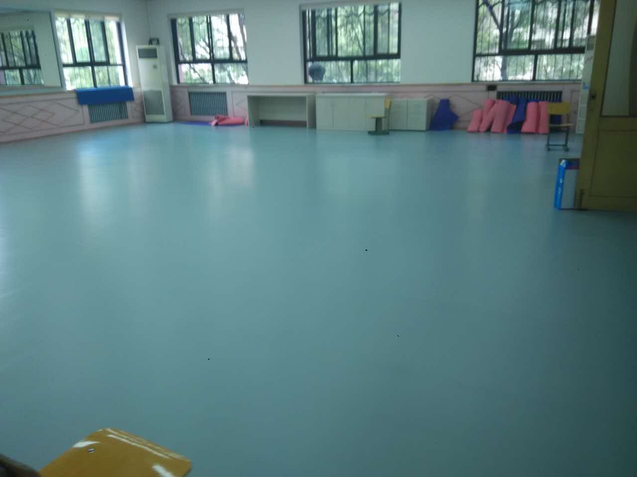 舞蹈室地膠——北京中關村小學成功案例
